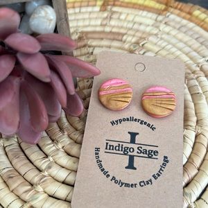 Handmade, NWT polymer clay earrings